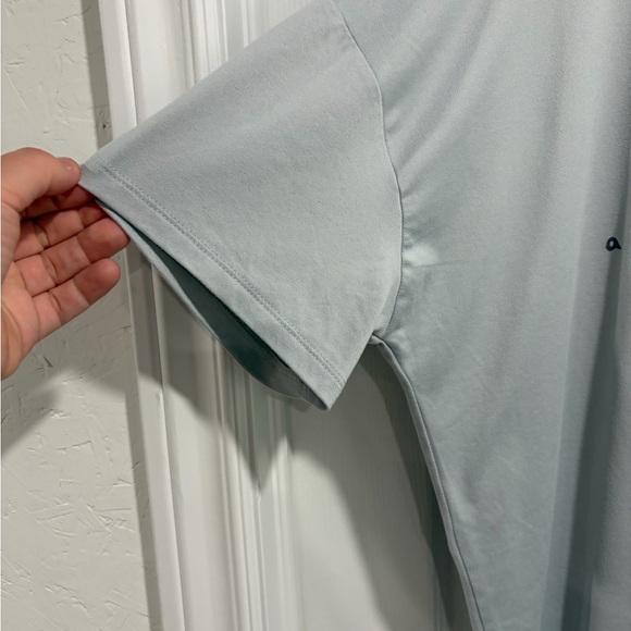 Disney ‘Winnie the Pooh’ Gray Graphic T-Shirt with Winnie and Piglet & Text - Picture 2 of 8